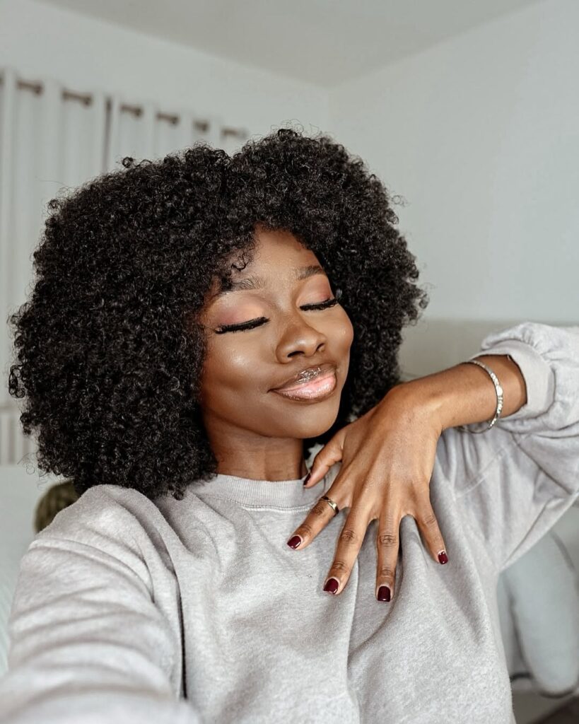 a full natural hair