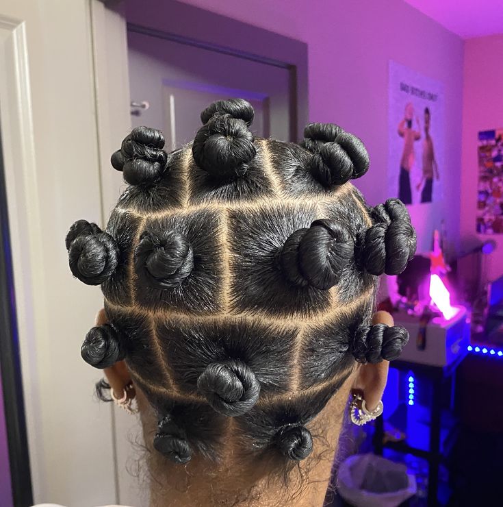 picture of bantu knot
