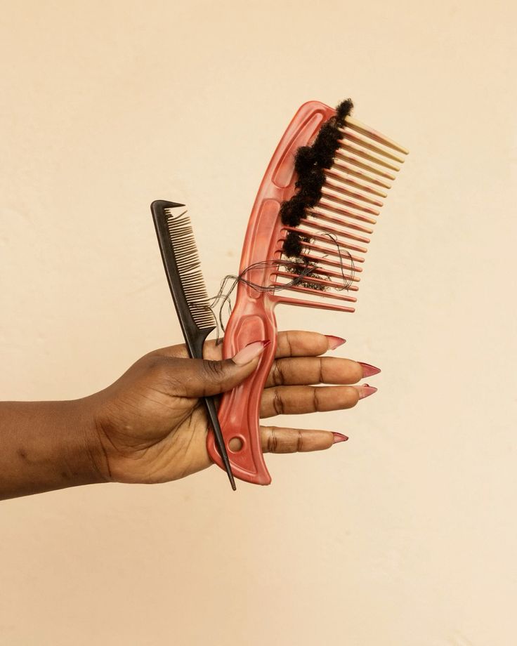 picture of combs