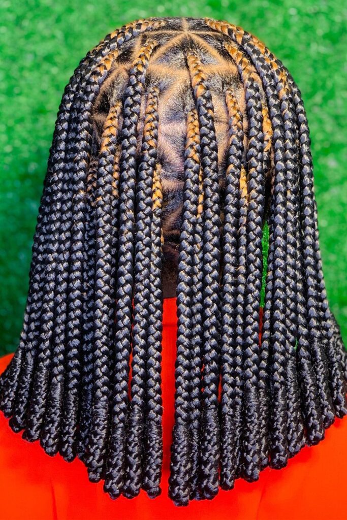 picture of triangle shaped knotless braids