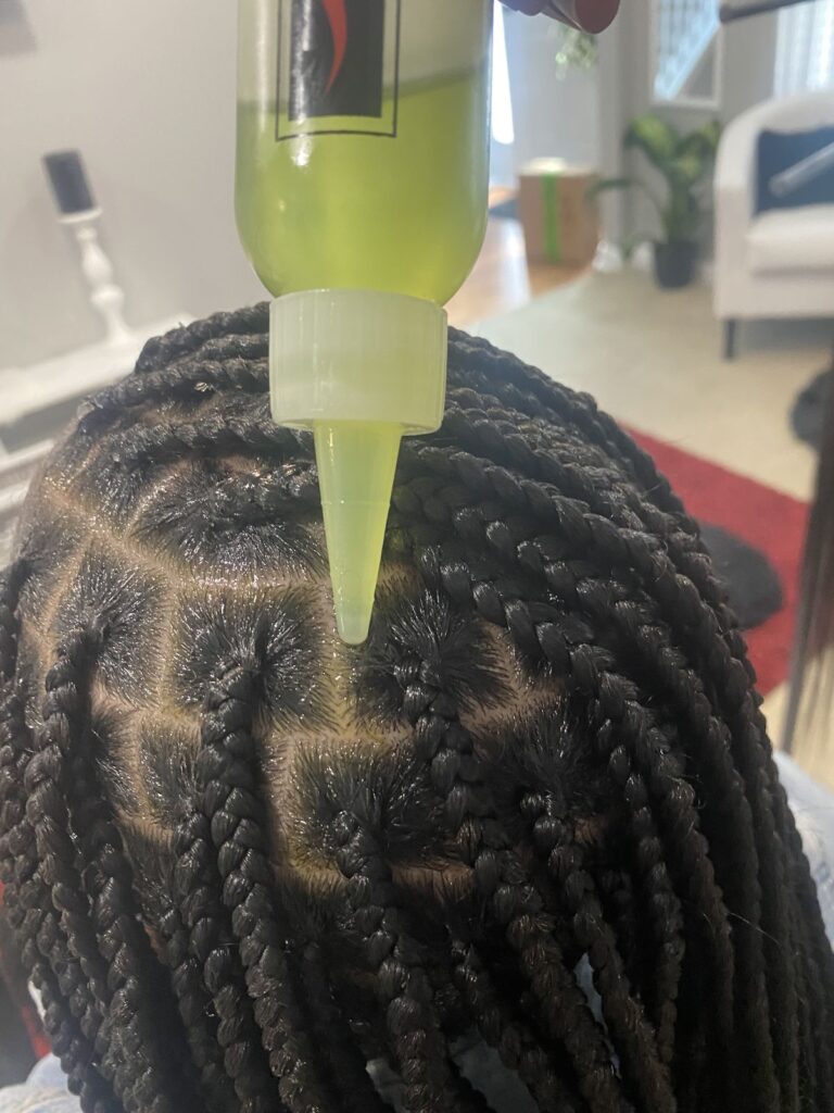 picture of moisturizing scalp