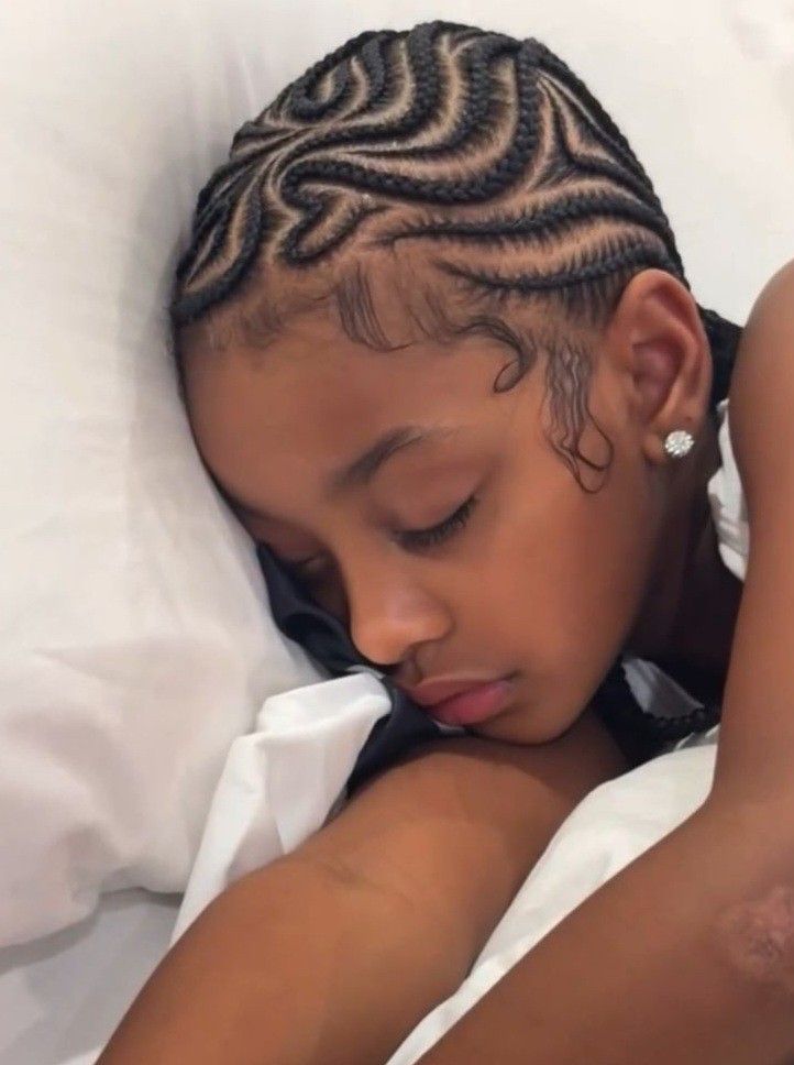 picture of a styled braids