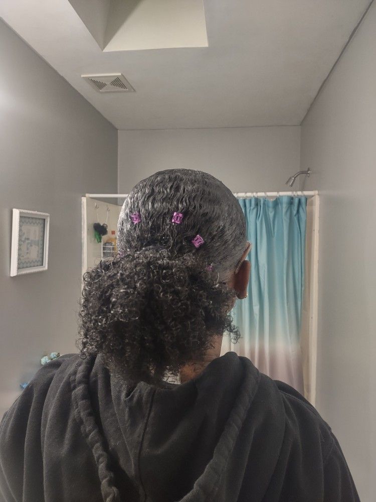 someone with puff ponytail combo