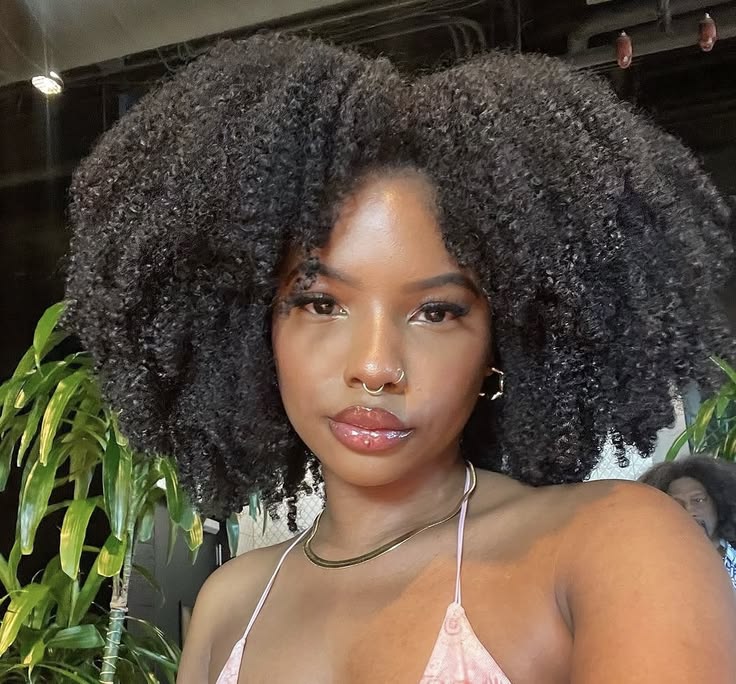 girl with 4C hair