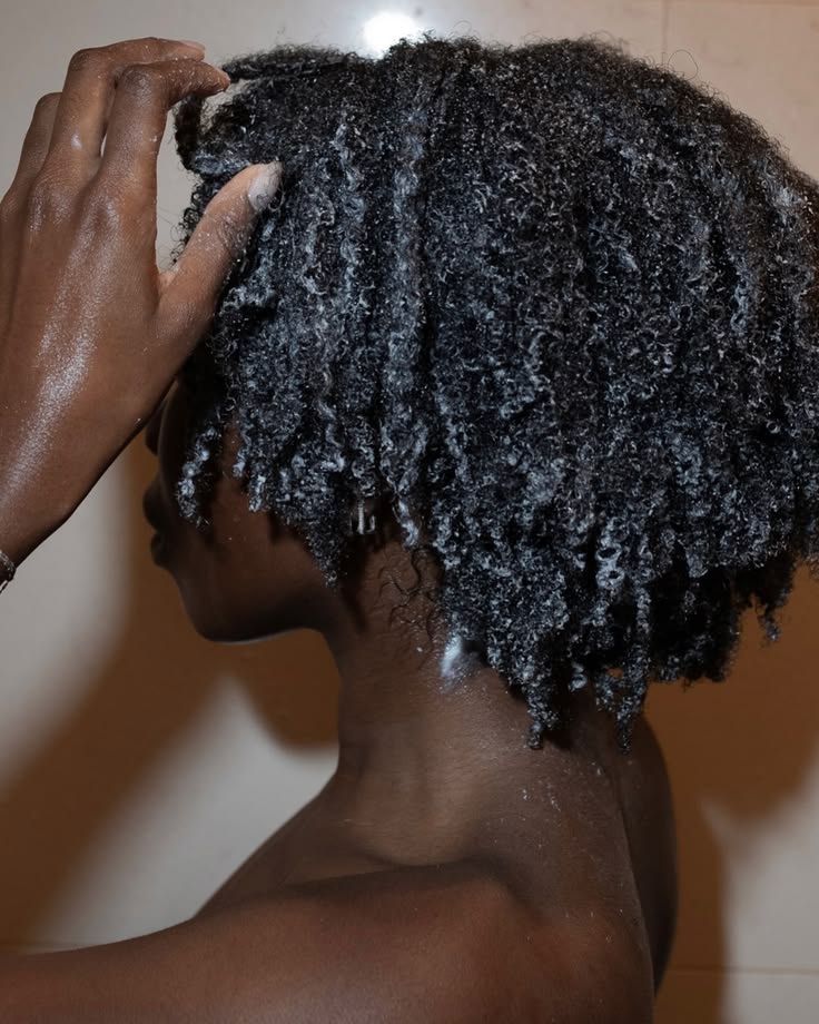 someone that applied deep conditioner to her hair on wash day