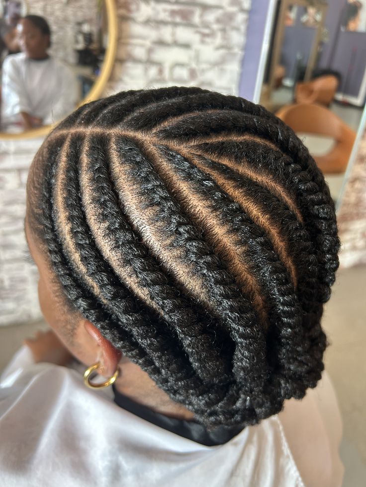 someone with flat twist