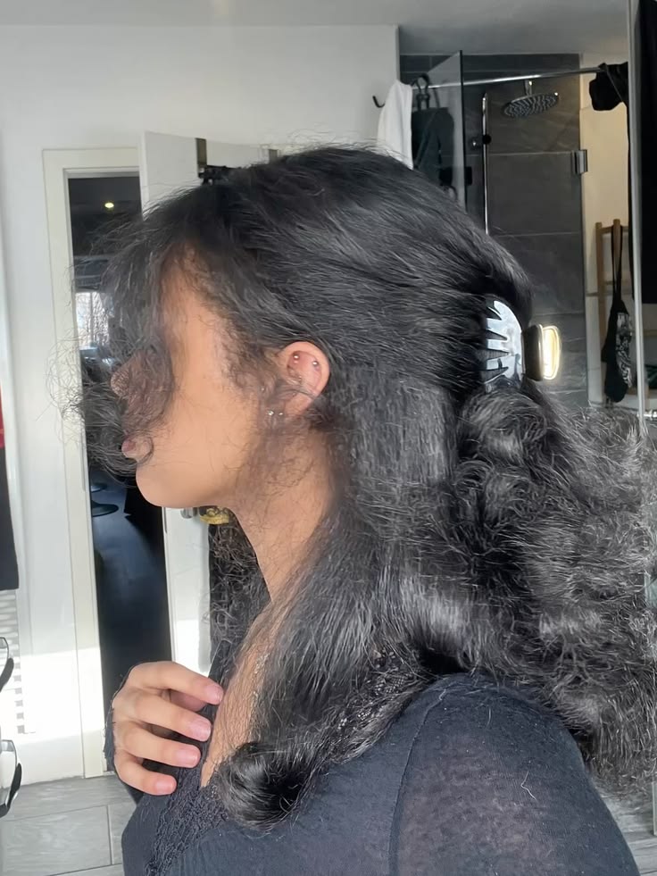 someone with a stretched hair