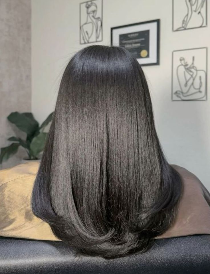 picture of neat silk press hair