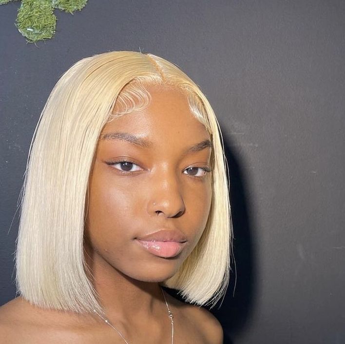 someone with a white wig
