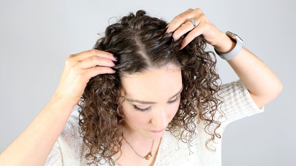 someone with itchy scalp