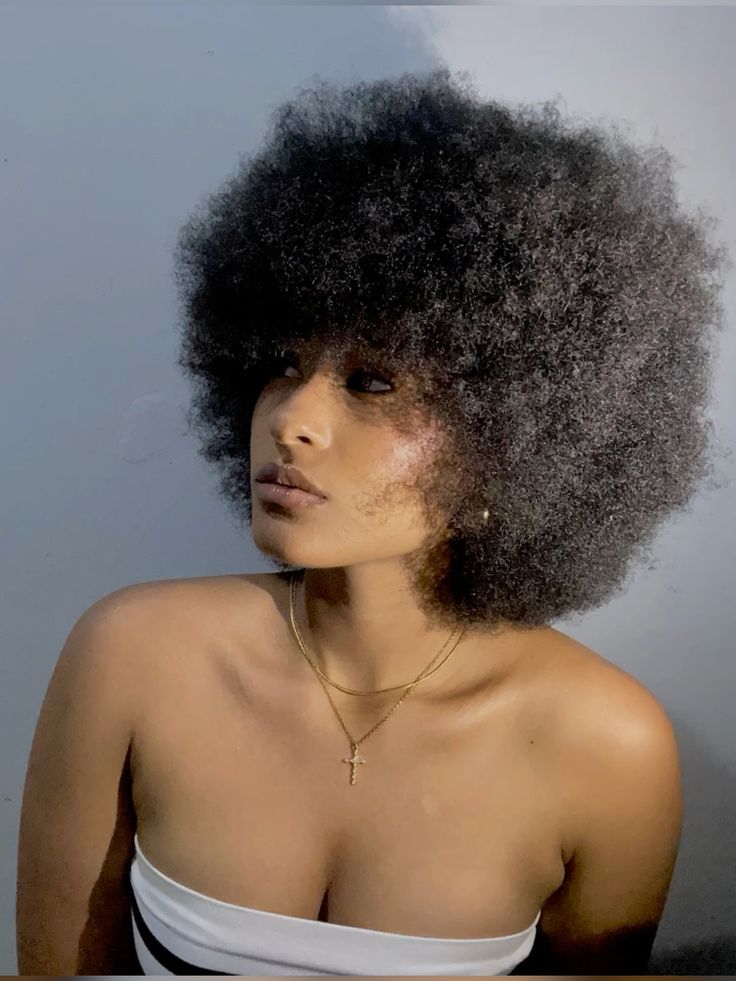 someone with 4c hair