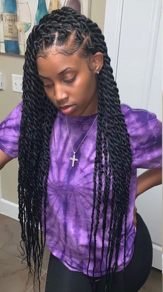 someone with Havana twists for natural hair
