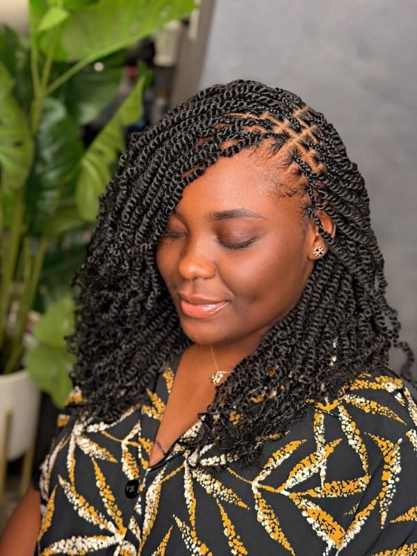 someone with kinky twists