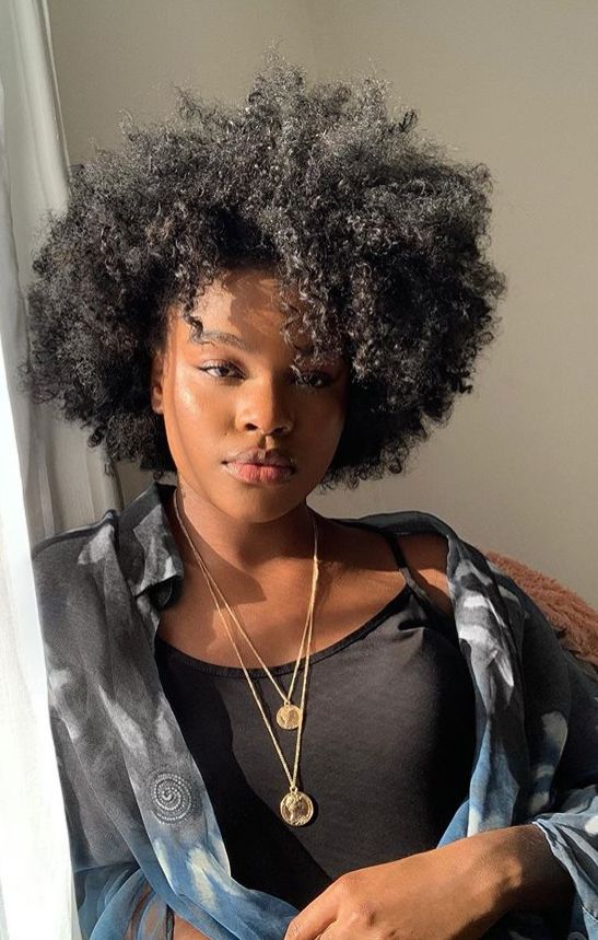 someone with her natural hair