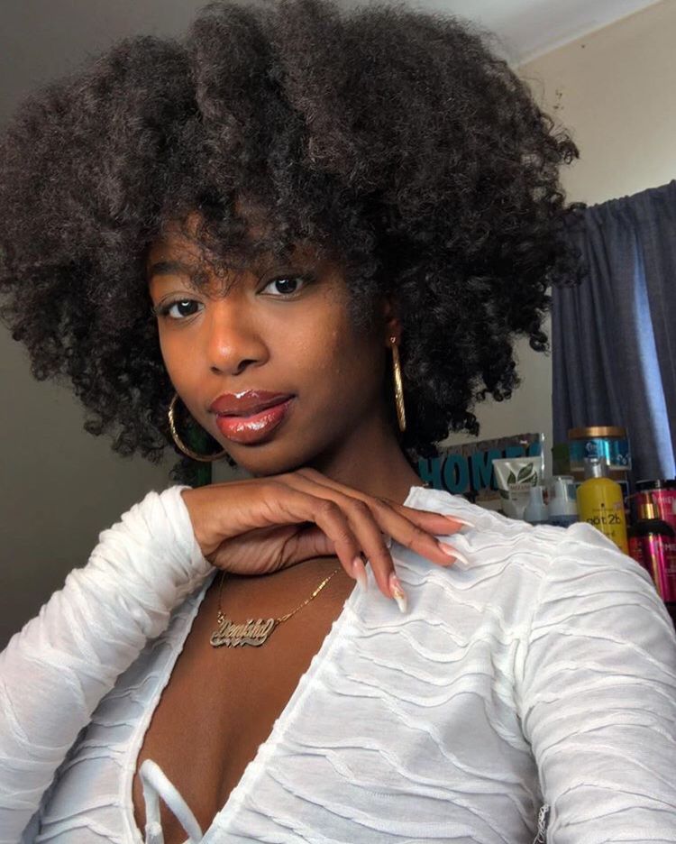 someone with type 4 hair
